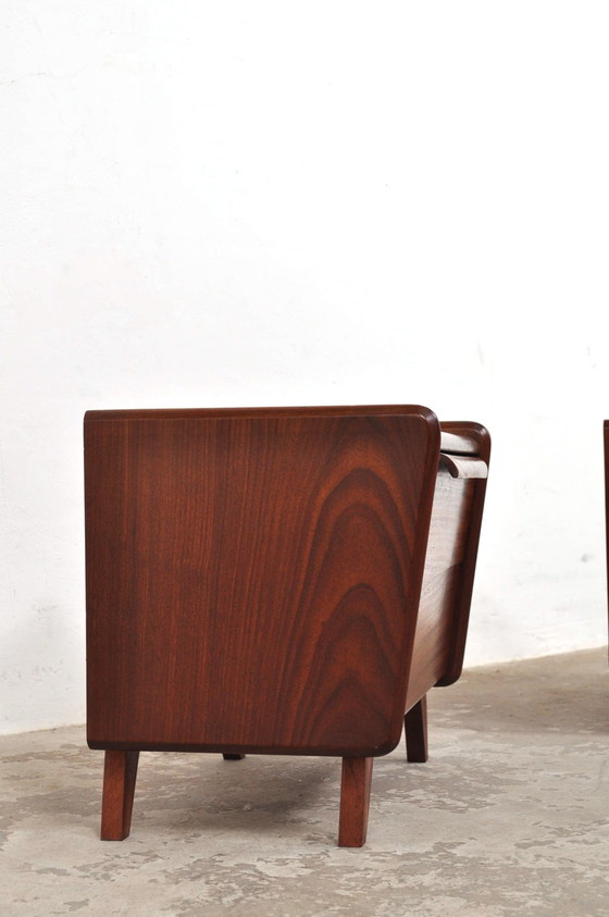 Image 1 of Tables de chevet vintage en acajou 1950s
