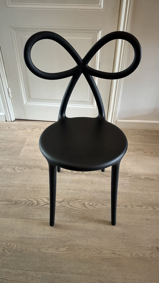 Image 1 of Schwarzer Marmor Esstisch Schuppen 5