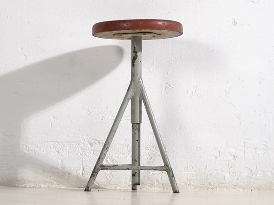 Sgabello rotondo in metallo stile industriale (c.1950) #9 – Sgabelli, Iron, Industrieel (photo 16 of 16)
