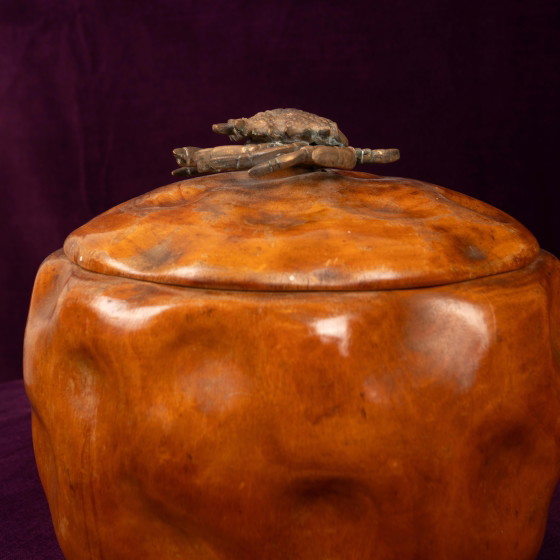 Aldo Tura gesneden perenhouten doos met deksel en bronzen krab 1940 – Schalen (photo 16 of 20)