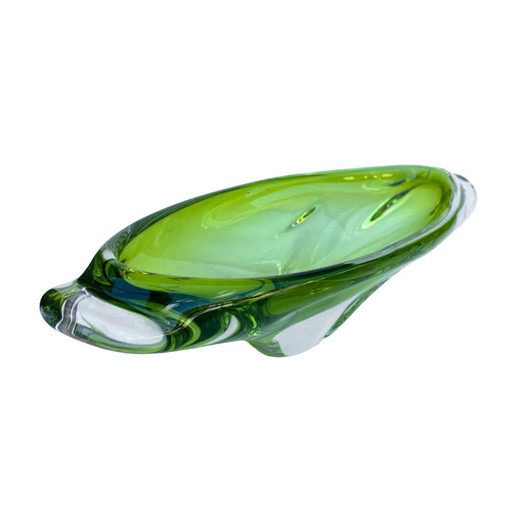 Bol en verre vert, conçu par J. Broz, Skrdlovice, Tchécoslovaquie, années 1960.
