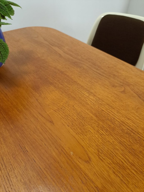 Image 1 of XL Table de salle à manger danoise en teck extensible