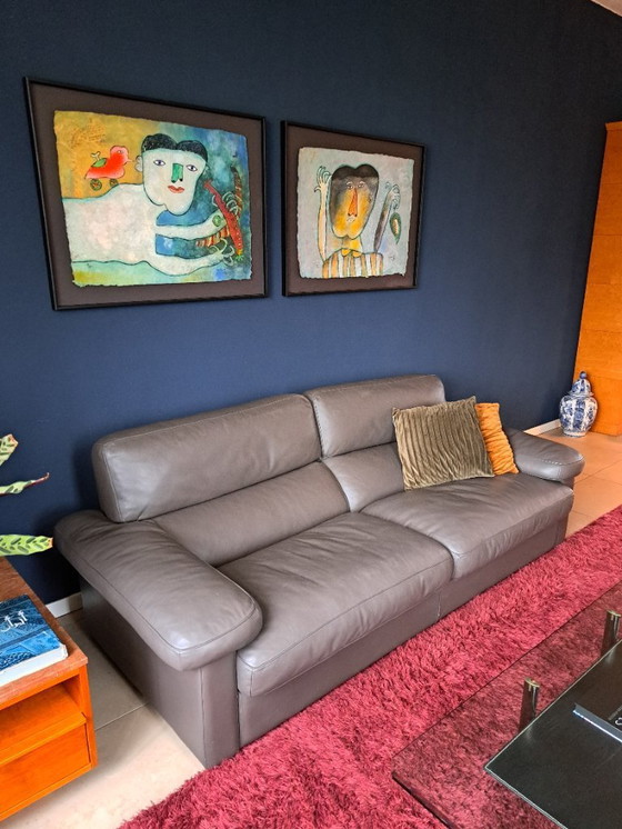 Image 1 of Sofa 2.5-seater Poltrona Frau, model Petronio