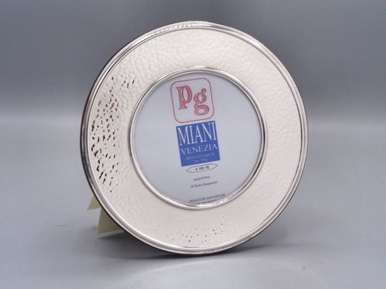 Image 1 of Hammered 925 silver photo frame, 15cm diameter