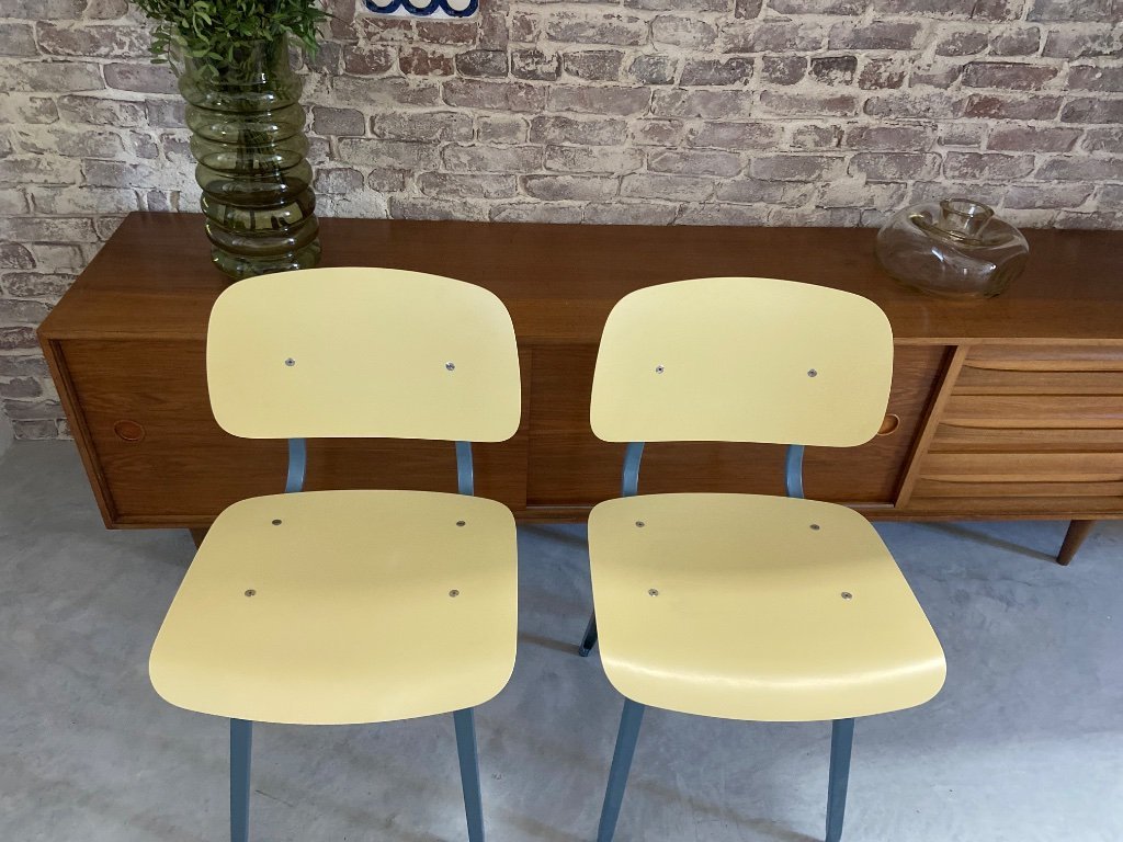 Hay revolt chair Ocean Biscotti | €295 | Whoppah
