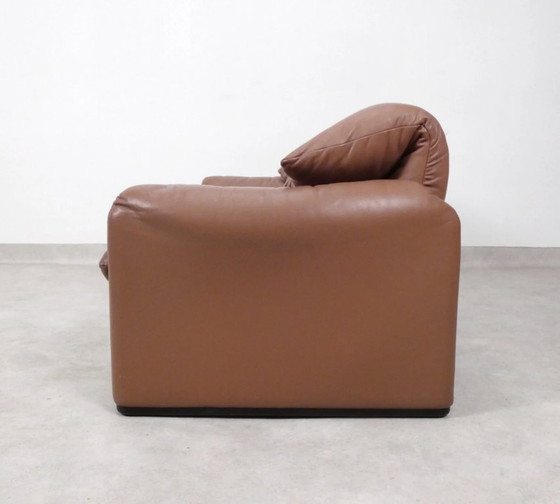 Image 1 of Cassina Maralunga 2 posti in pelle color mocca