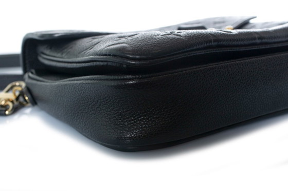 Louis Vuitton, Bolso Pochette Metis Empreinte negro – Bolsos cruzados, Calfskin (photo 13 of 16)