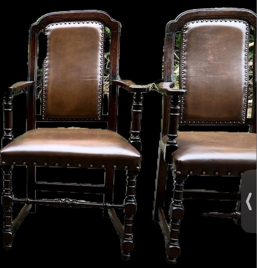 4 englische Esszimmer-Armlehnstühle Leder