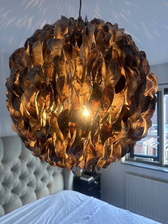 Image 1 of Grande suspension exclusive en coquille d'huître (Woonwinkel Hillegersberg)