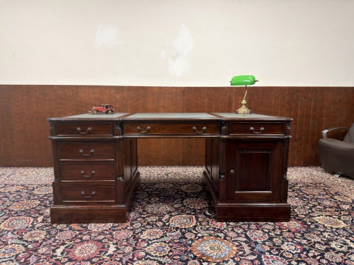 Klassischer Chesterfield Englischer Schreibtisch Partnerdesk – bureau, Leather, Wood (photo 2 of 21)