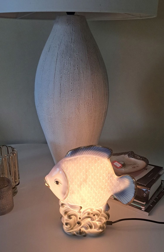 Lampada a forma di pesce in ceramica vintage, da terra, funzionante – Lampade da tavolo (photo 2 of 7)