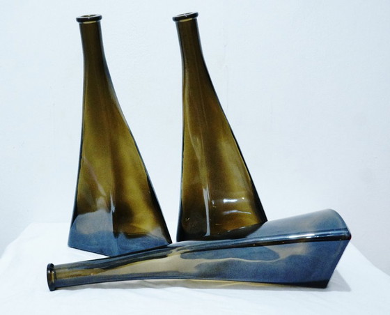 Image 1 of Vintage wijn-/likeurflessenset uit de jaren 80 – O. Frey & Cie Berne – Iconisch design