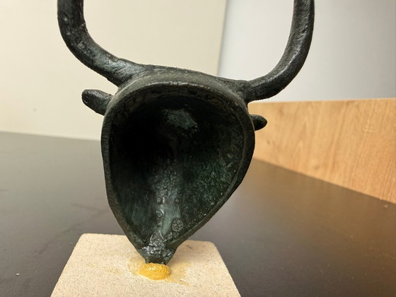 Minoïsche Bronzen Stier Standbeeld – Beeldhouwkunst, Stone (photo 5 of 7)
