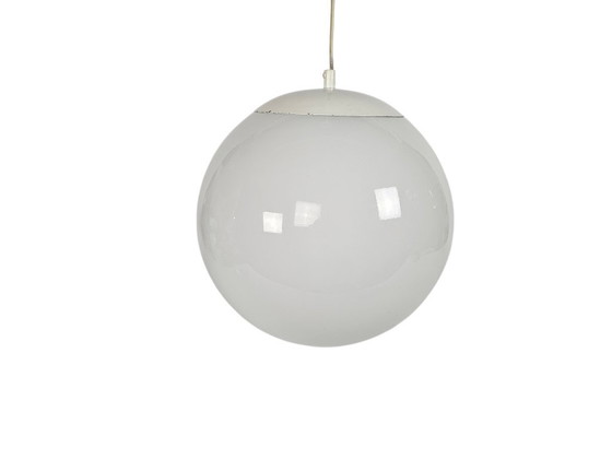 Image 1 of Hala Zeist - Globo XL - modello 509 - vetro opalino - metallo - terzo quarto del XX secolo