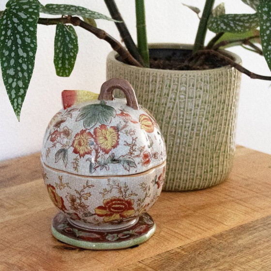 Image 1 of Bonbonnière cinese vintage in ceramica a forma di melone/zucca con motivi floreali