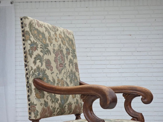 Image 1 of Poltrona scandinava con schienale alto, anni '50, tessuto per mobili, legno di quercia intagliato a mano.