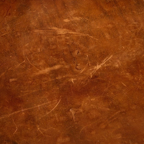 Image 1 of Poltrona e pouf in pelle di vitello ungherese, set da 2