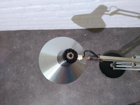 Architecten Bureaulamp T9, Hala Zeist - Vintage, Tafellampen, Metaal, Zilver (foto 3 van 8)