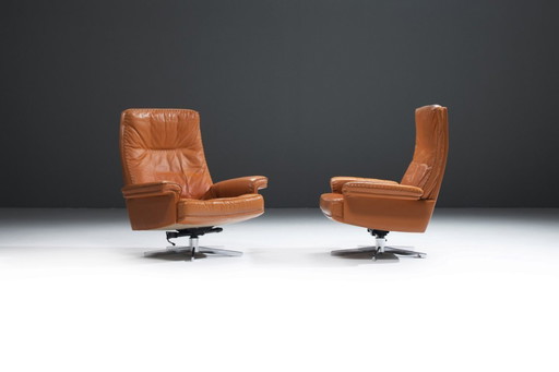 Schitterende DS-35 loungestoelen van cognacbruin leer, ontworpen door Team De Sede voor De Sede Swiss.