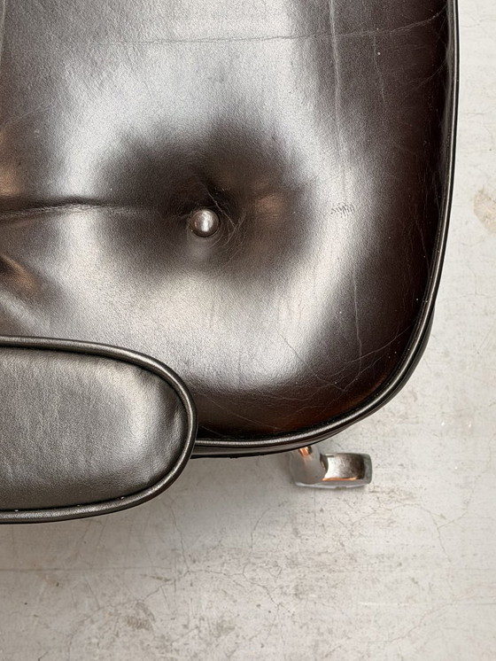 Image 1 of Herman Miller Eames Lobby Chair ES 104 - Premium leer F Chocolade