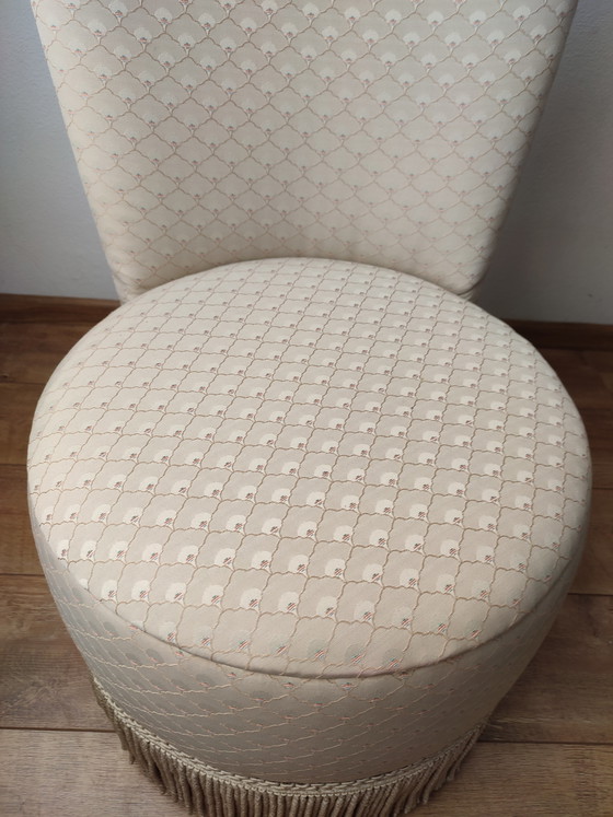 Image 1 of Boudoir stoel stoeltje cocktail creme franjes + opbergruimte naaikist