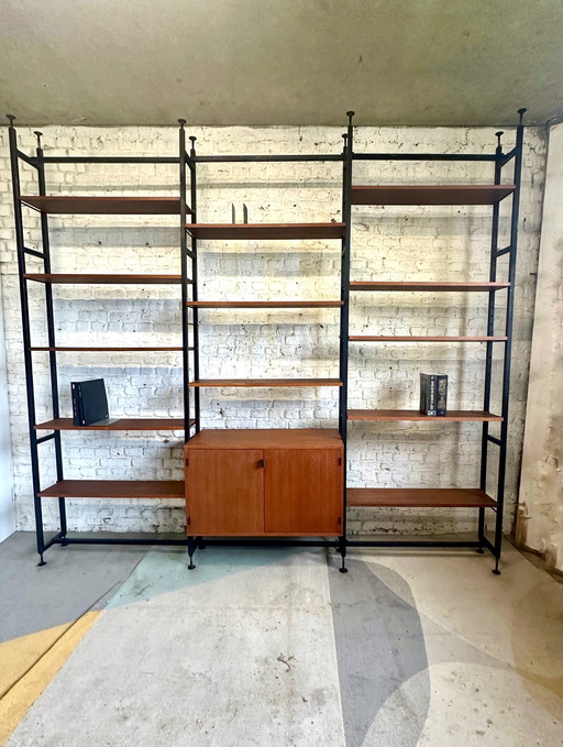 Knoll international- Florence Knoll  model 03 1960 Wallunit