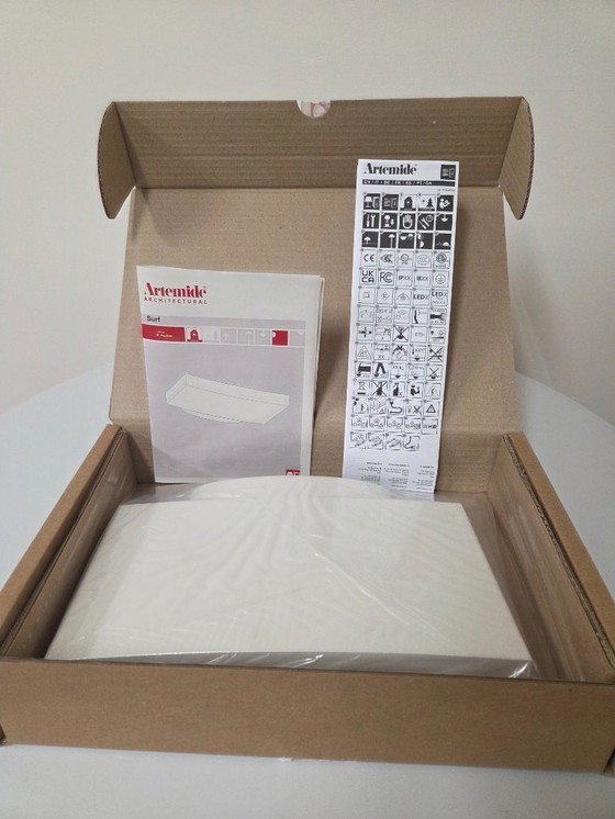 Image 1 of Artemide Surf 300 Pared LED Retrofit Blanco