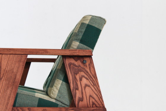 Image 1 of Divano vintage in tessuto a quadri e legno