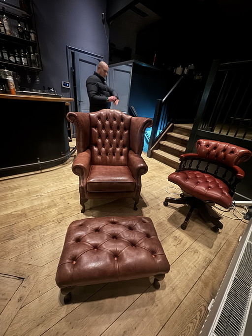 Chesterfield Queen Anne Sessel mit hoher Rückenlehne, extra breiter antiker Sessel aus herbstbraunem Leder