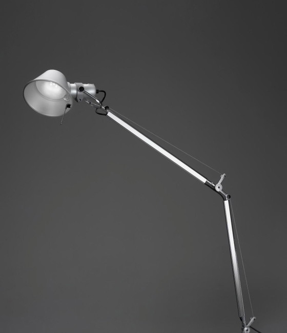 Artemide Tolomeo Classic LED, Original Designer Lamp with Table Clamp, Table lamps, Aluminium, Silver (photo 2 of 5)