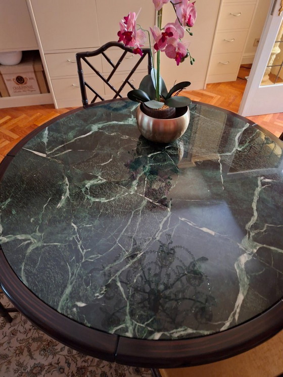 Image 1 of Round table.