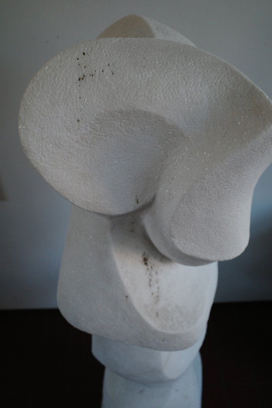 Image 1 of Stehende Granit-Stein-Skulptur