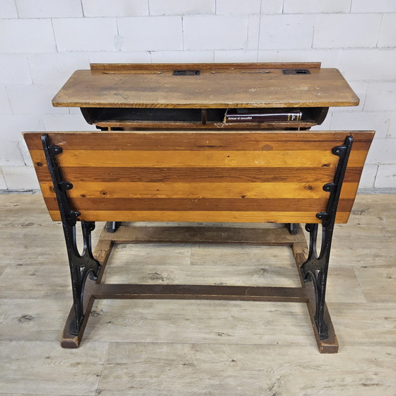 Image 1 of Antico leggio/scrivania (1920) in ghisa De mark Breda (antico banco di scuola)