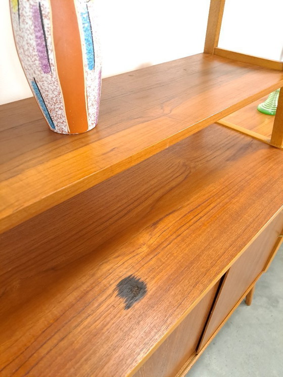 Image 1 of Armario doble de chapa de teca con escritorio de Suecia