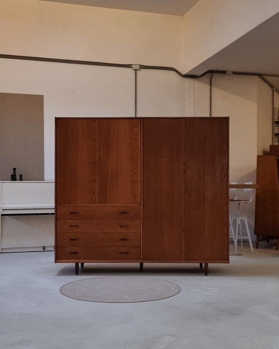 Garde-robe du milieu du siècle – Armoires, Wood (photo 15 of 17)