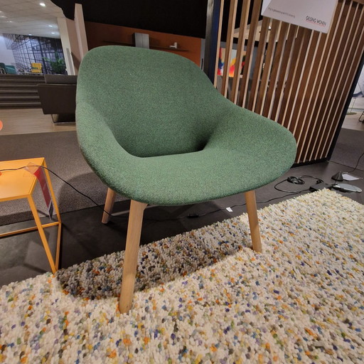 Artifort Beso armchair