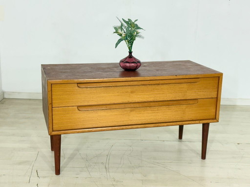Mueble bajo/aparador/cómoda vintage de teca – WK Möbel, años 60