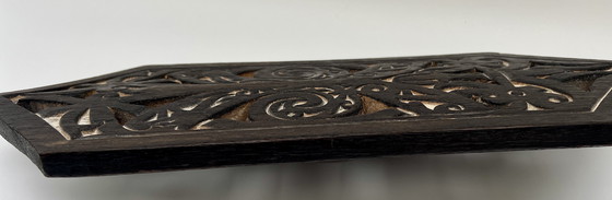 Image 1 of Relieve mural etnográfico tallado a mano, madera oscura, totalmente calado.