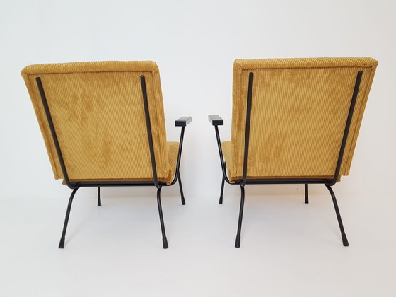 2 Vintage Gispen Armchairs Model 1407 Wim Rietveld Yellow Rib – Polyester, Metal (photo 6 of 15)