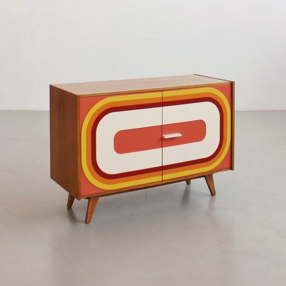 Image 1 of Credenza vintage nel nuovo e colorato stile di metà secolo, anni '60