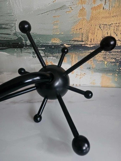 Twee  Sputnik  kapstokken  (  Ikea )  jaren 1990 