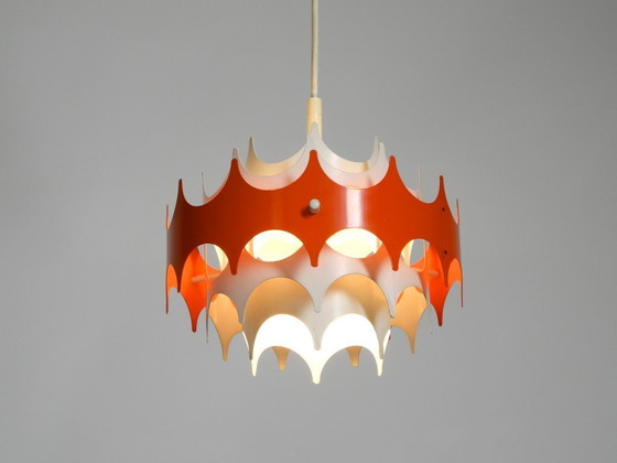 Image 1 of Bellissima piccola lampada a sospensione originale in metallo stile Space Age degli anni '60 di Doria