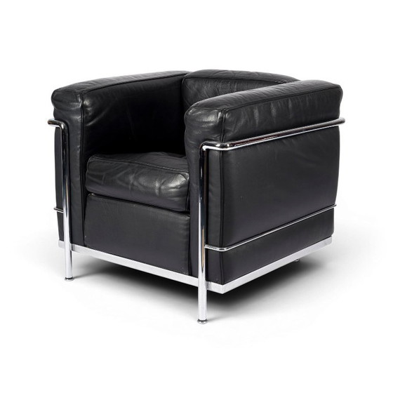Poltrona LC2 Di Cassina Designer Le Corbusier, Jeanneret, Perriand – Poltrone, Leather, Metal (photo 2 of 8)