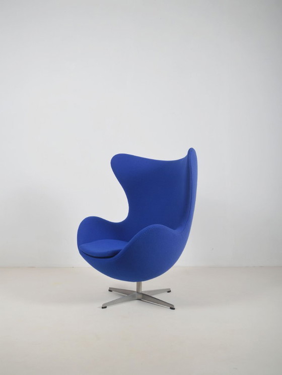 Image 1 of Silla Egg diseñada por Arne Jacobsen para Fritz Hansen