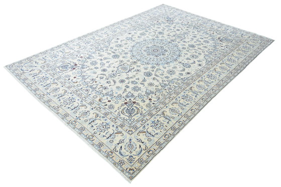 Image 1 of Handgeknoopte Nain 9La met zijde - 348 x 243 cm