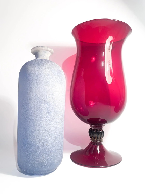1980er Jahre mundgeblasene Bordeaux Murano Glas Kelchvase, Vasen, Murano-Glas (Foto 12 von 12)