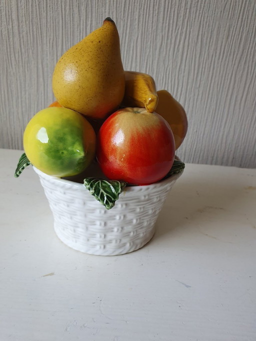 Vintage ceramic fruit basket. '50s-'60s.
