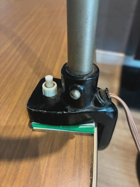 Lampada da scrivania Kaiser Idell 6740 di Christian Dell, nera, Germania, anni '50, Lampade da tavolo, Metallo (foto 6 di 8)