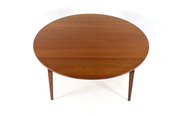Image 1 of Louis van Teeffelen for Wébé round dining table 'Breda' vintage