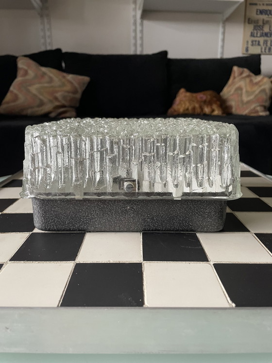 Image 1 of Lampada da soffitto a globo in vetro Holophane, 1960